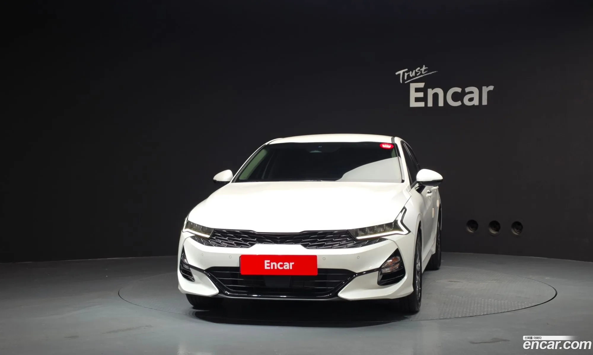 Kia K5 2023 — 24