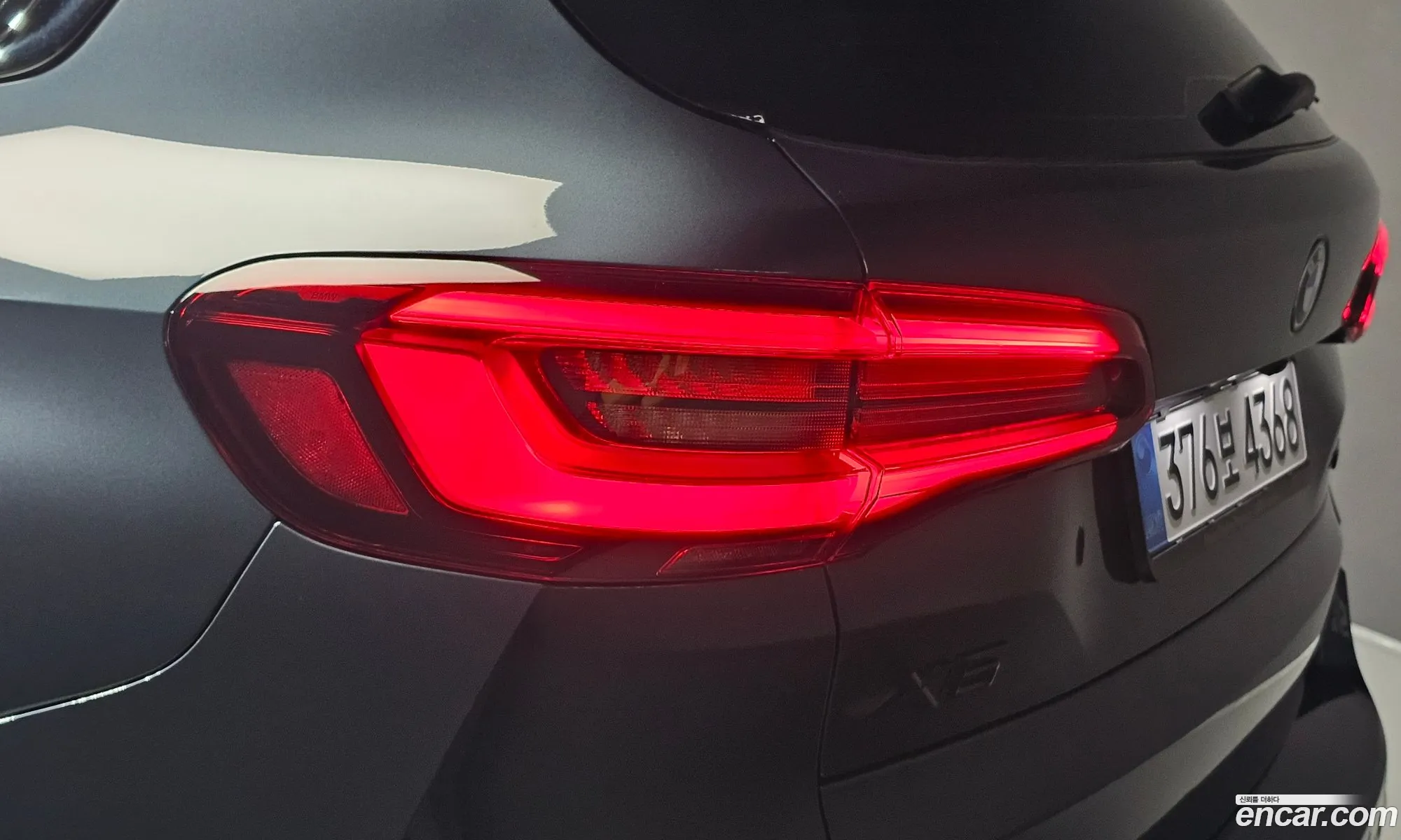 BMW X5 2022 WBATA6108N9M14302 — 11