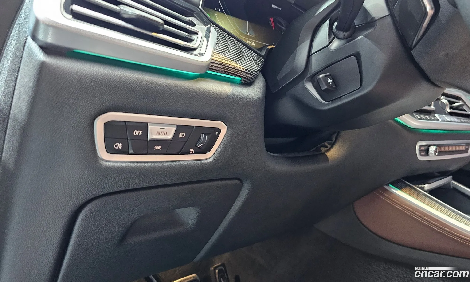 BMW X5 2022 WBATA6108N9M14302 — 21