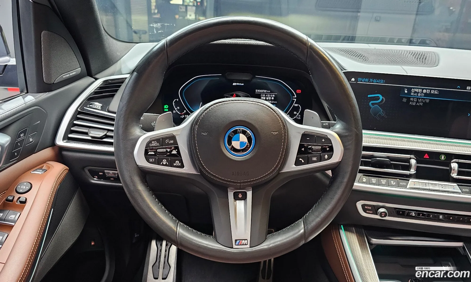 BMW X5 2022 WBATA6108N9M14302 — 10