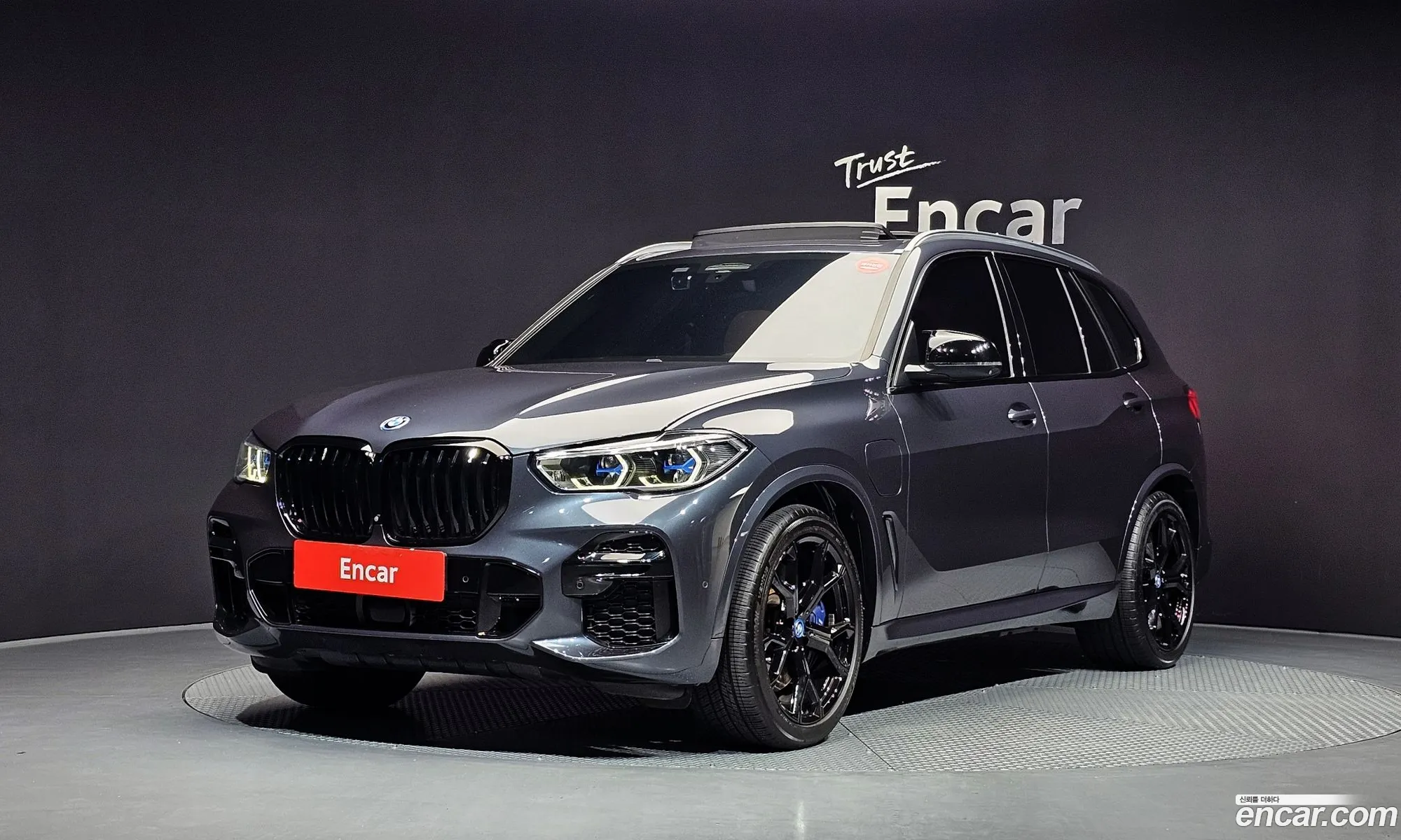 BMW X5 2022 WBATA6108N9M14302 — 18