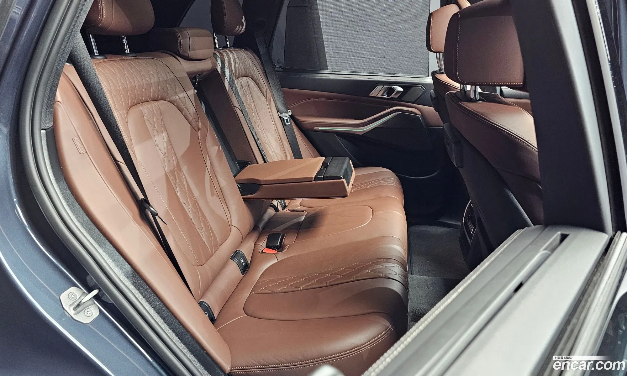 BMW X5 2022 WBATA6108N9M14302 — 12