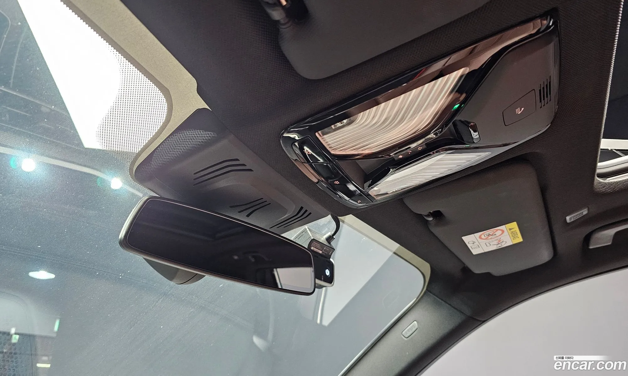 BMW X5 2022 WBATA6108N9M14302 — 32
