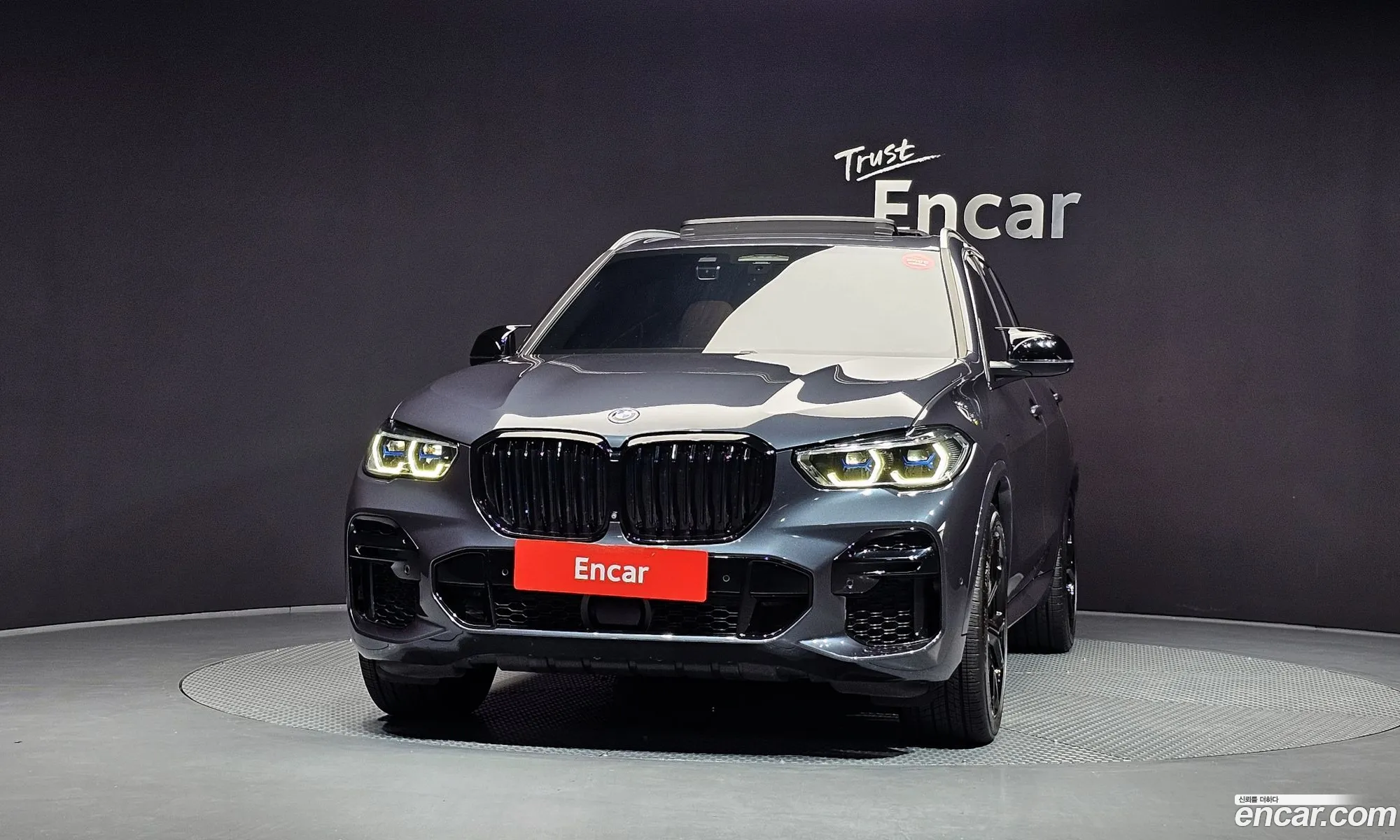 BMW X5 2022 WBATA6108N9M14302 — 6