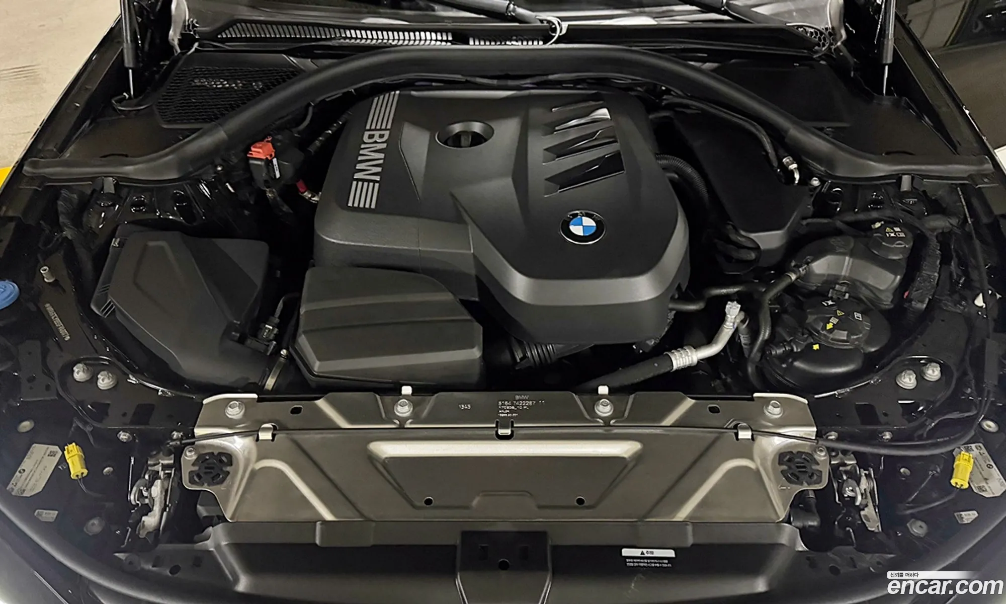 BMW 3 Series 2025 — 6