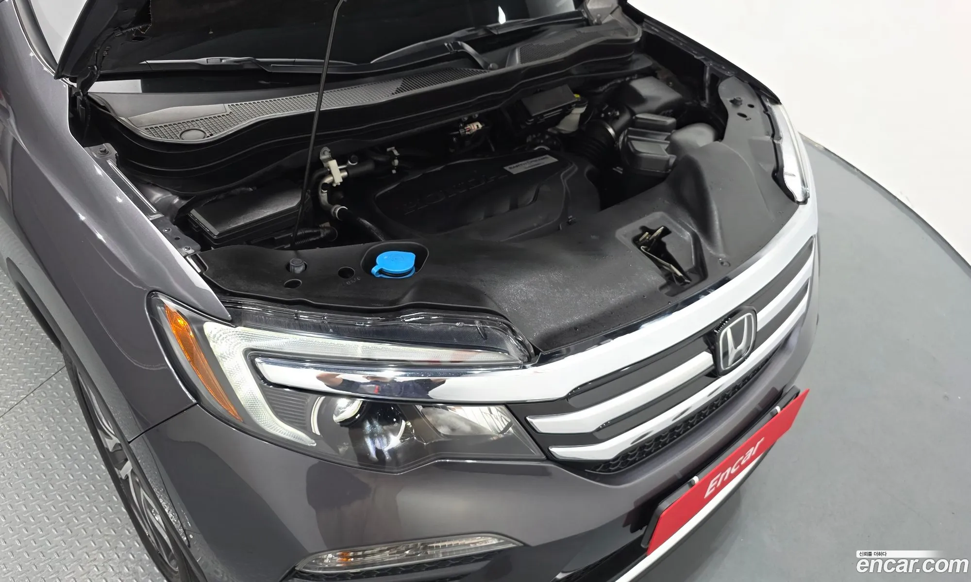 Honda Pilot 2018 5FNYF6850JB200388 — 11