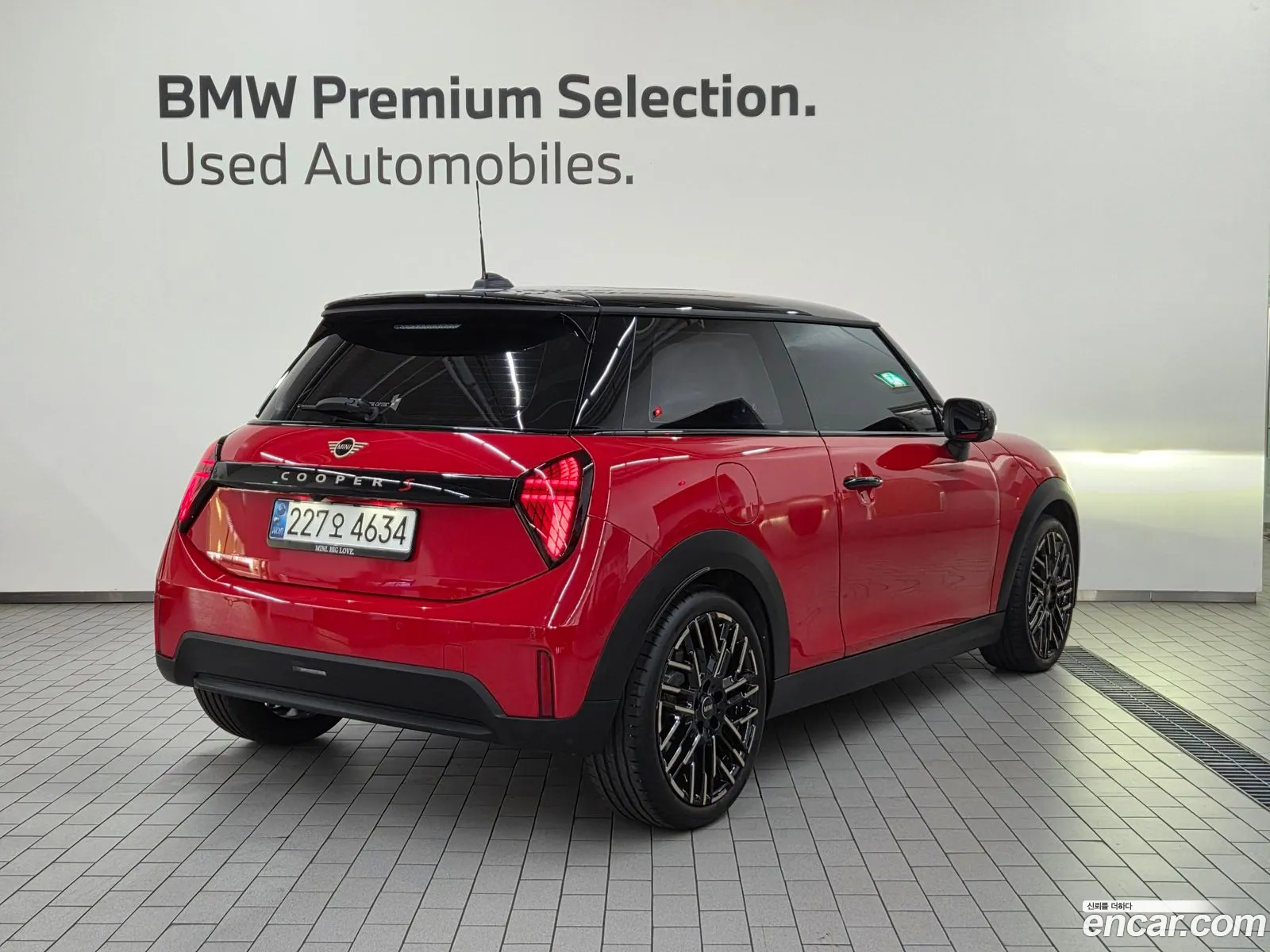 Mini Cooper S 2024 — 8