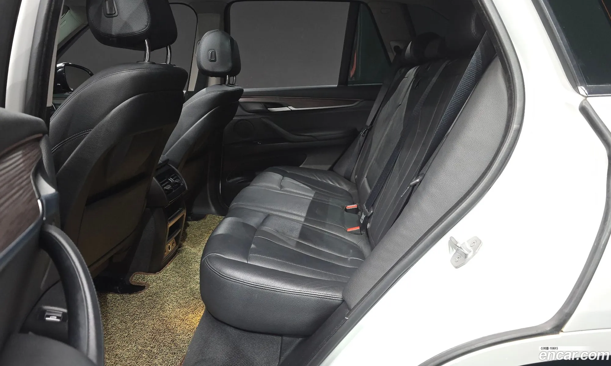 BMW X5 2016 WBAKS4105G0H77096 — 17