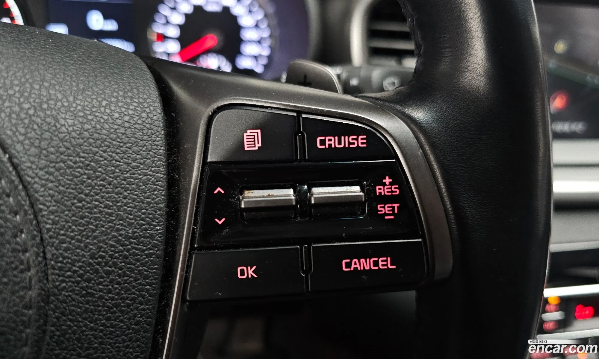 Kia Sorento 2018 KNAPH81BBJA431440 — 5