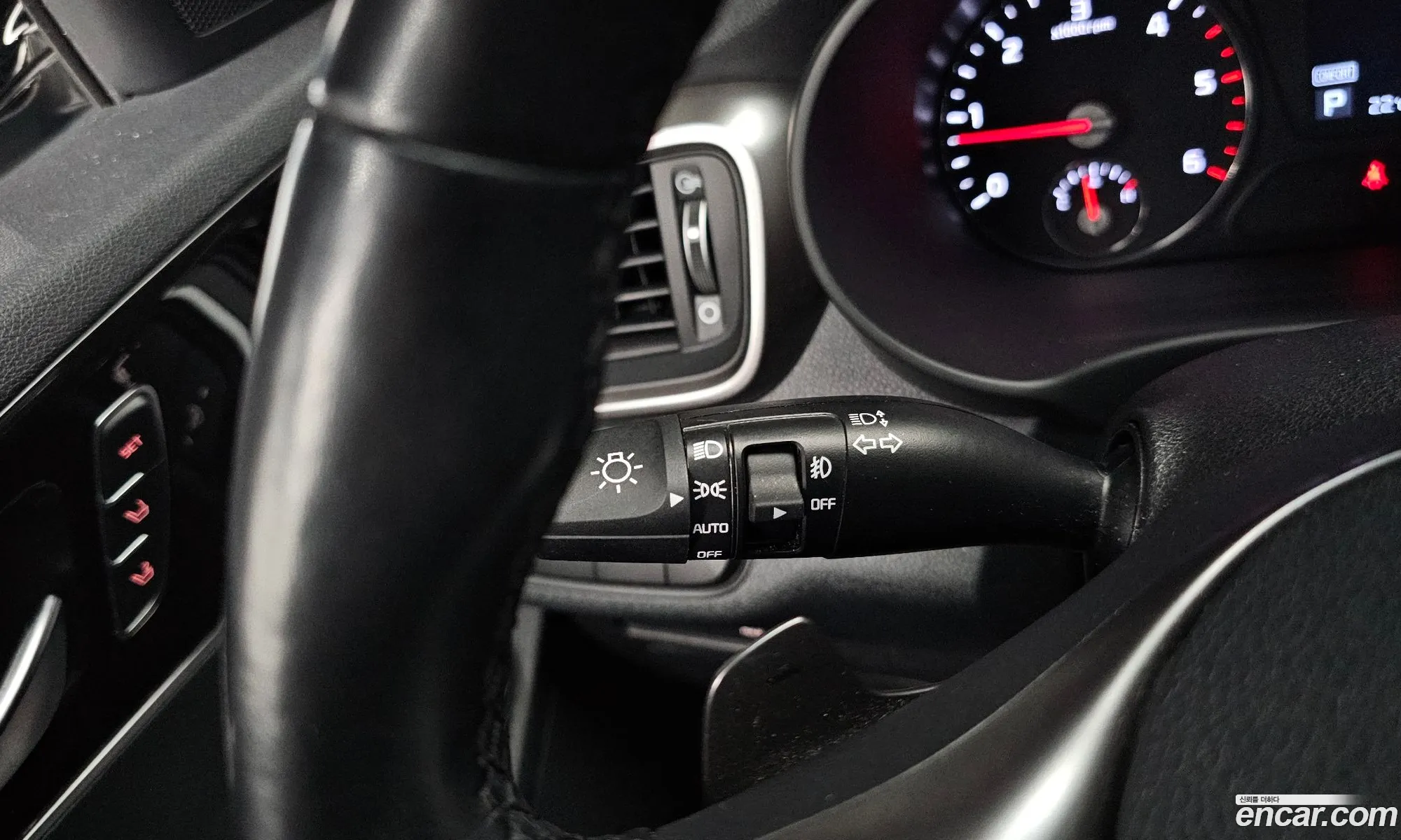 Kia Sorento 2018 KNAPH81BBJA431440 — 22