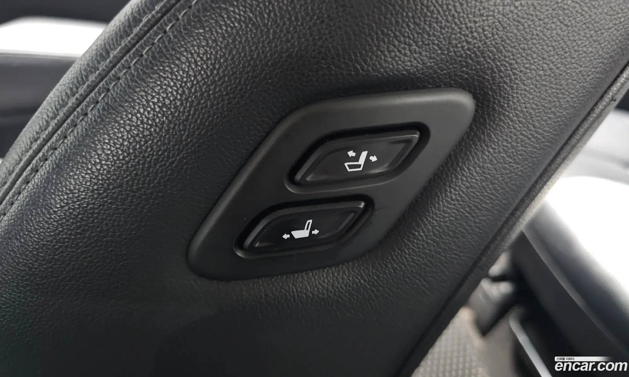 Kia Sorento 2018 KNAPH81BBJA431440 — 27