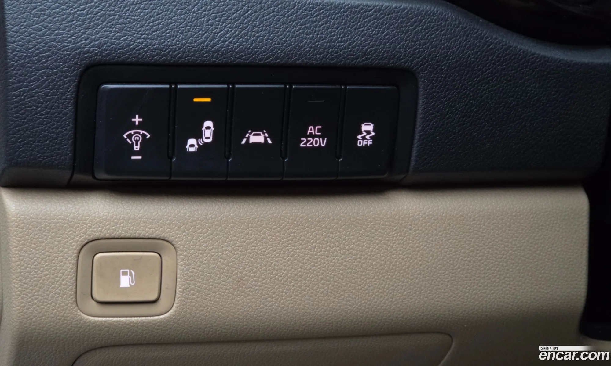 Kia Carnival 2019 — 33