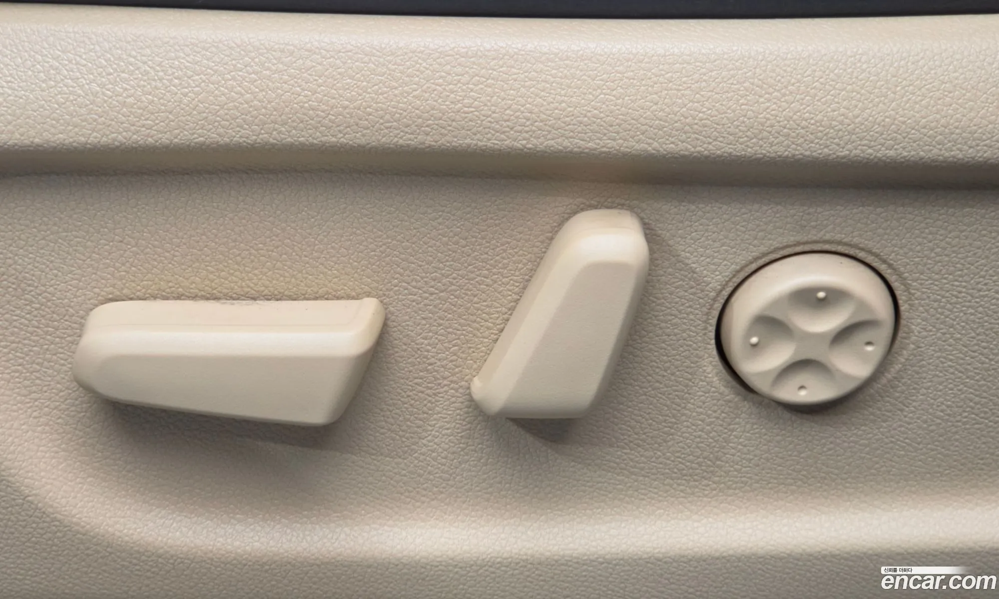Kia Carnival 2019 — 24