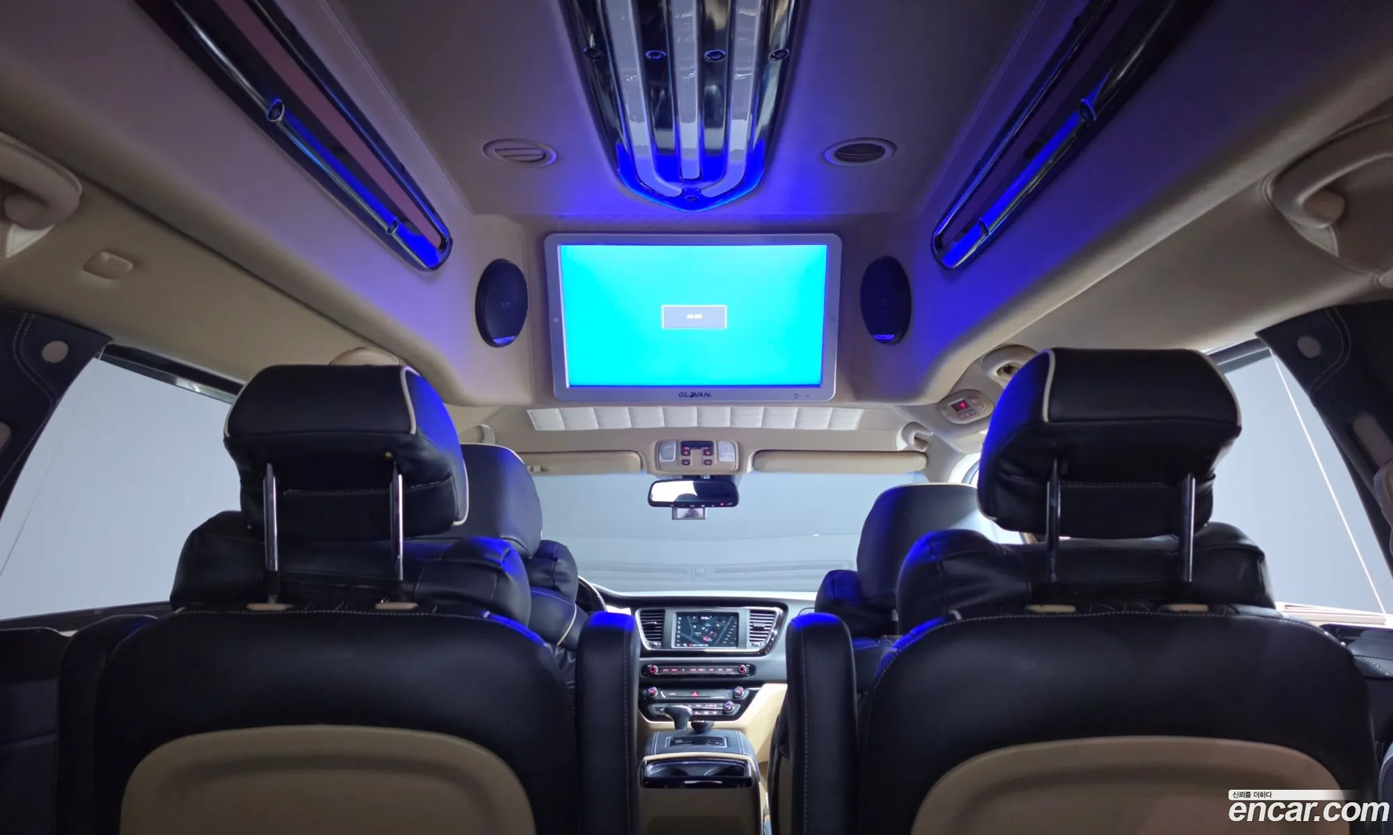 Kia Carnival 2019 — 21