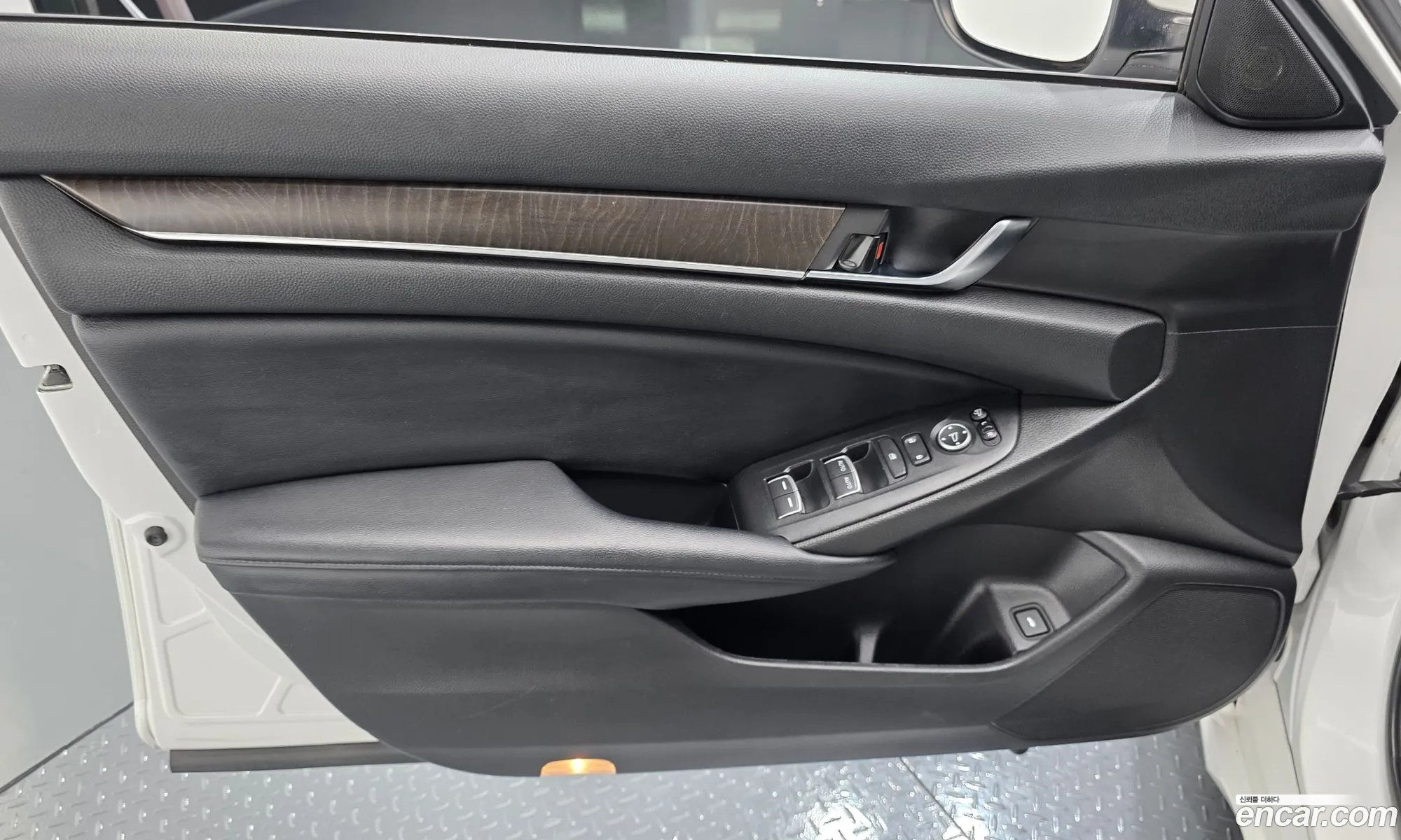 Honda Accord 10th Gen 2018 — 5