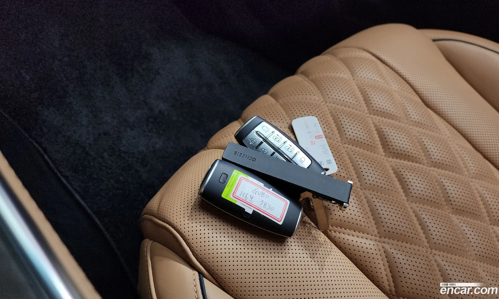Genesis GV80 2023 — 24