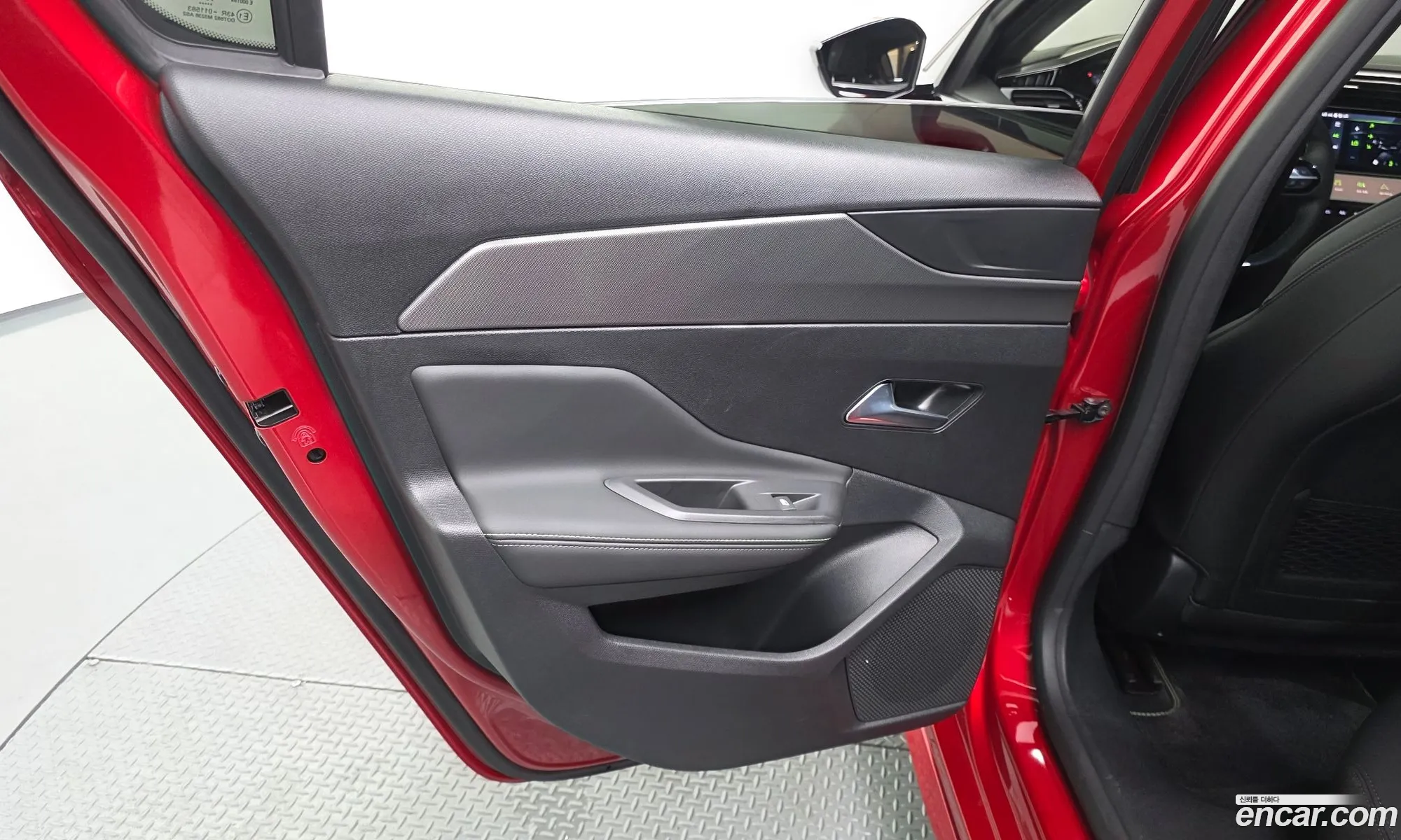 Peugeot 308 2025 VR3FPHPY7SY516326 — 23