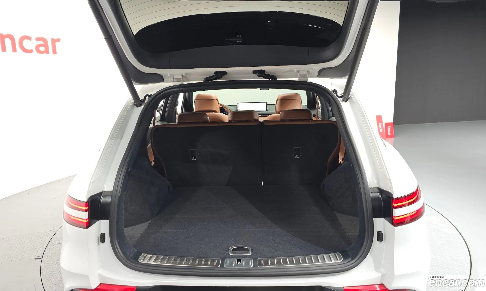 Genesis GV70 2022 — 14