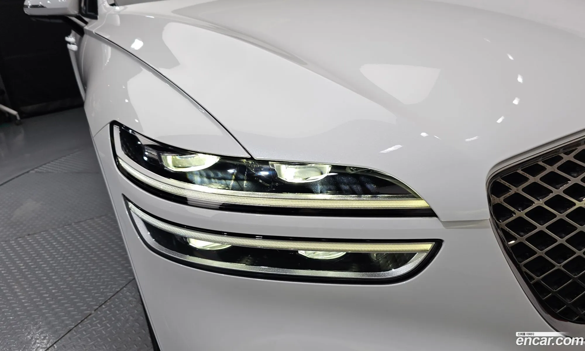 Genesis GV70 2022 — 11