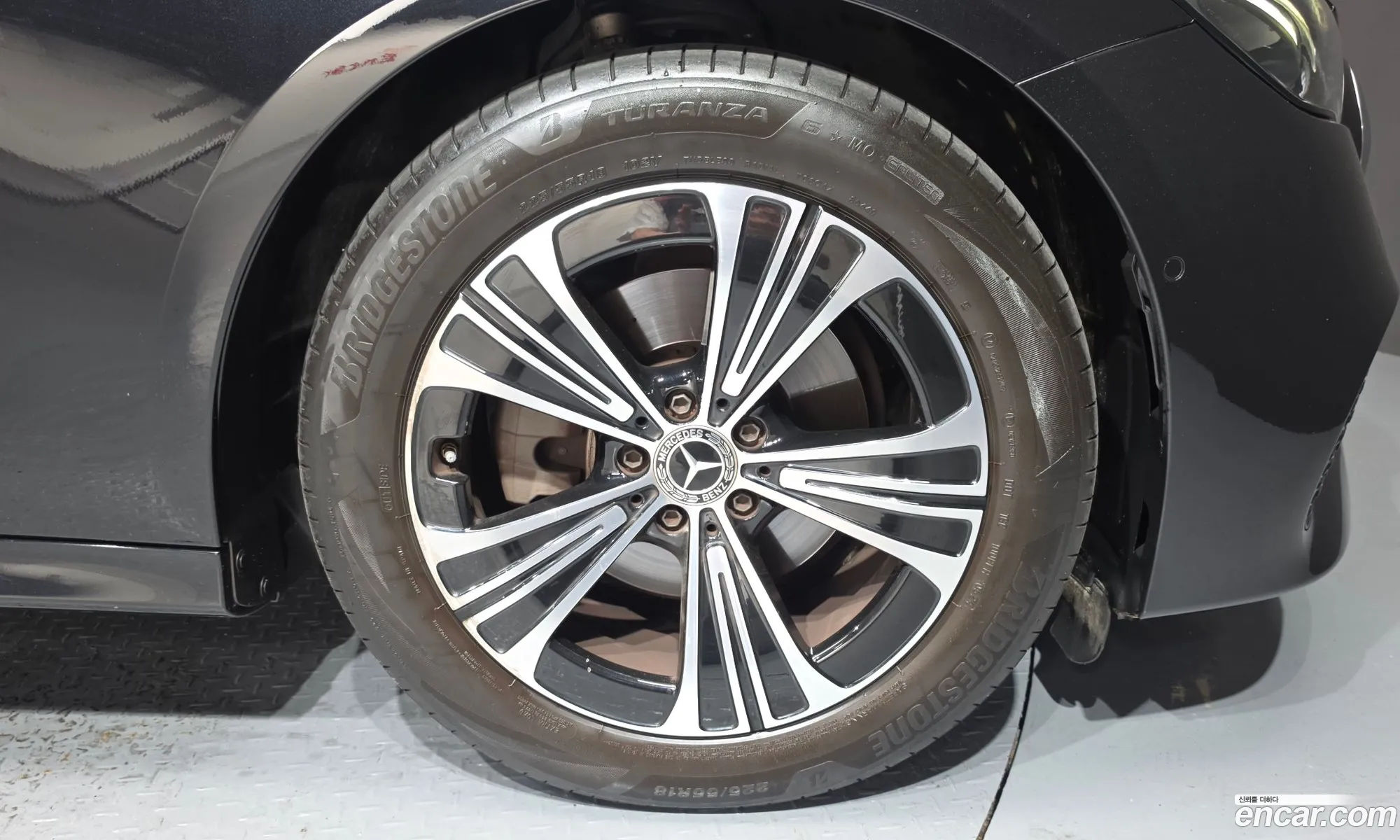 Mercedes-Benz E-Class W214 2024 W1KLF5AB2RA041333 — 27