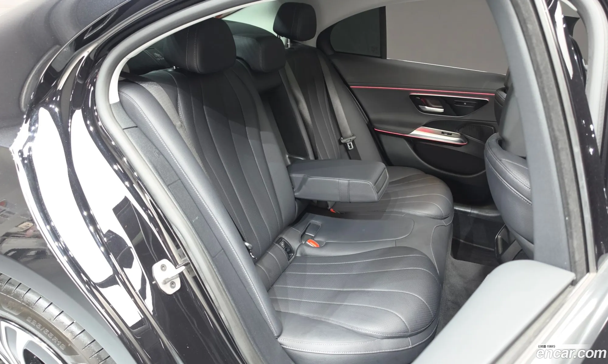 Mercedes-Benz E-Class W214 2024 W1KLF5AB2RA041333 — 11