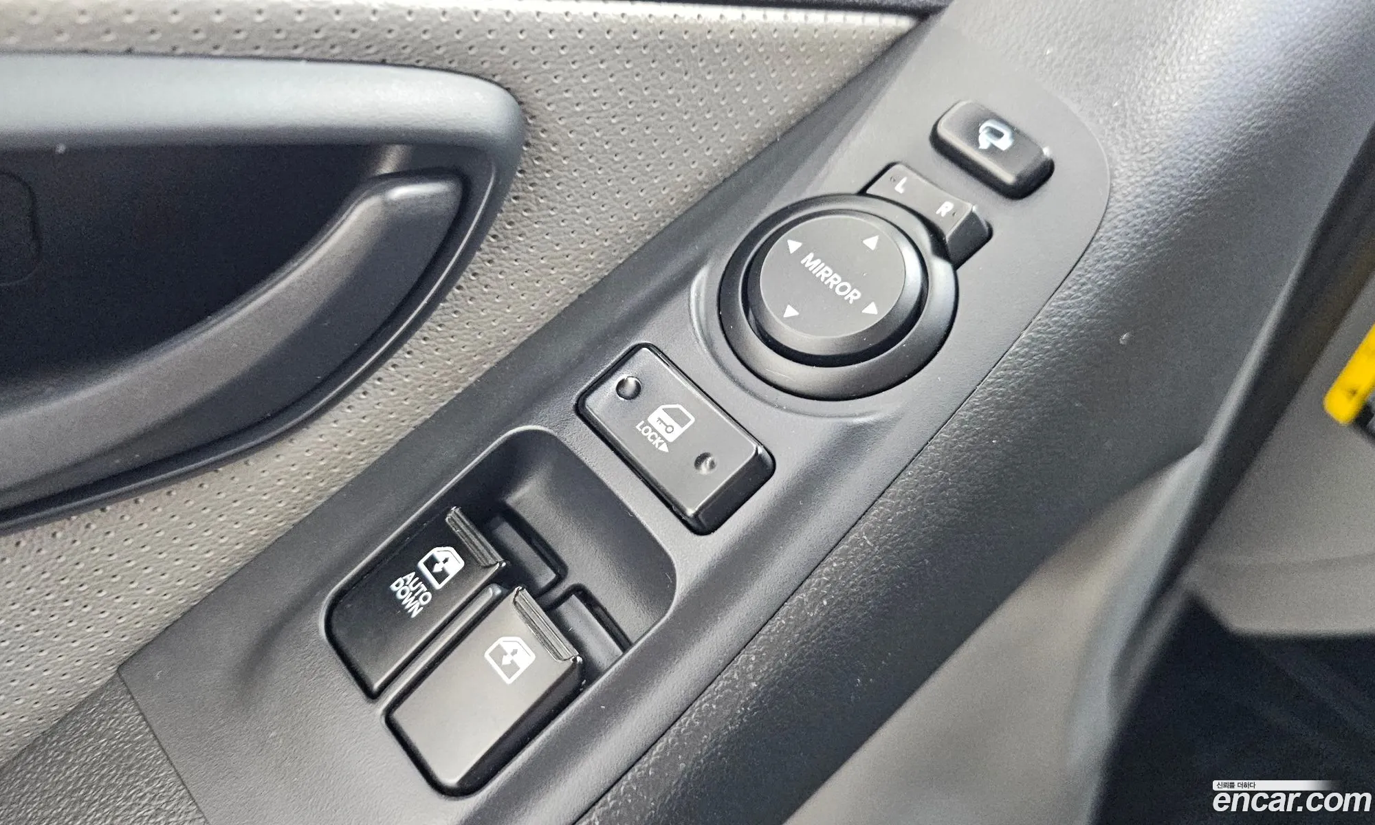 Hyundai Grand Starex 2018 — 10