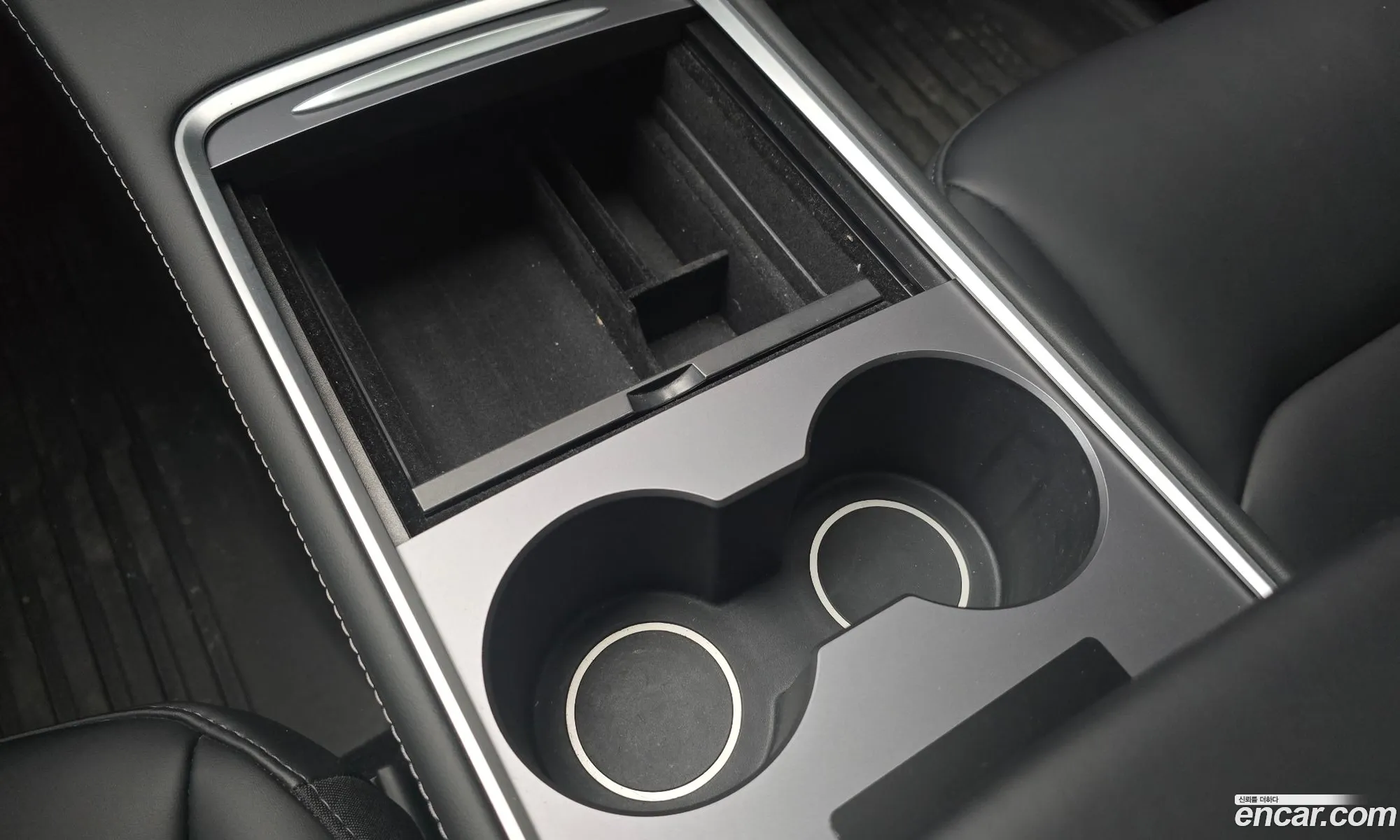 Tesla Model Y 2024 — 9