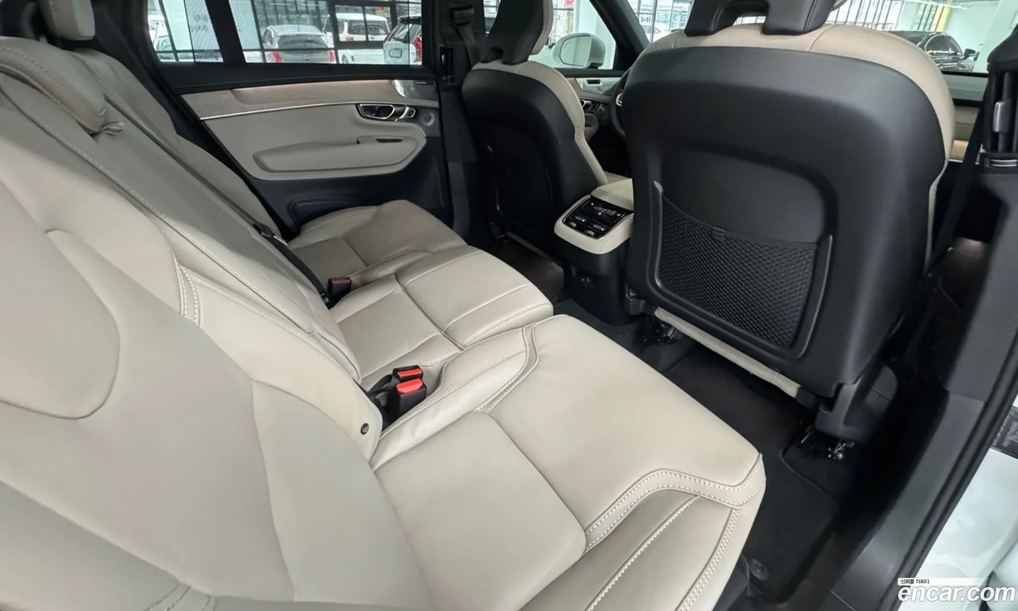 Volvo XC90 2025 — 15