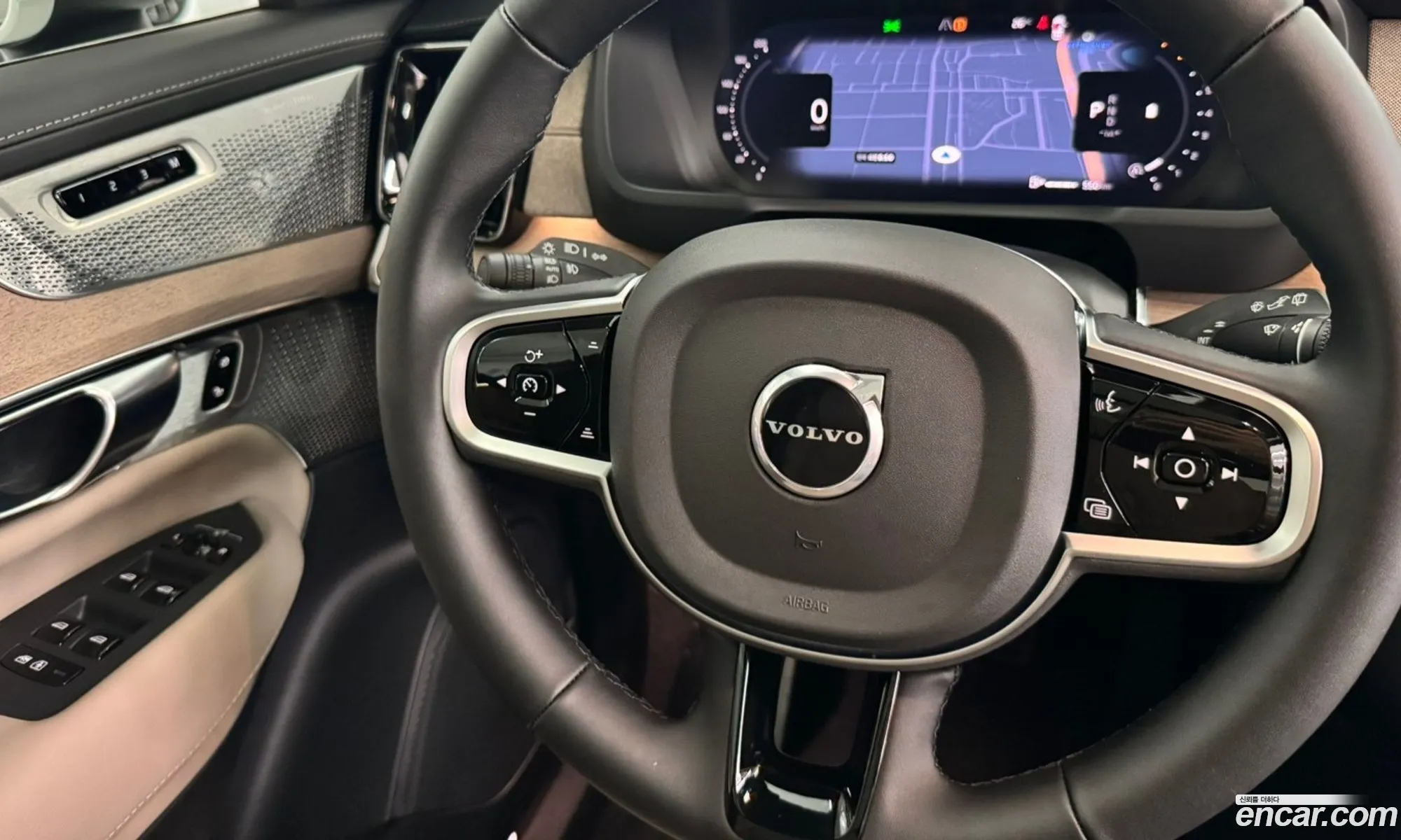 Volvo XC90 2025 — 5