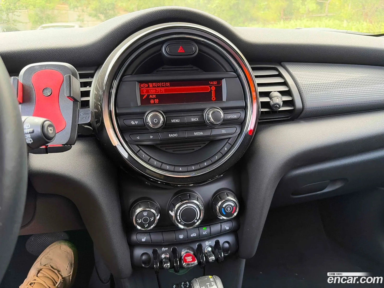 Mini Cooper 2014 — 4