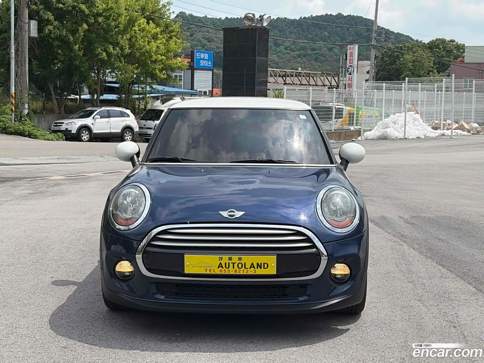 Mini Cooper 2014 — 17