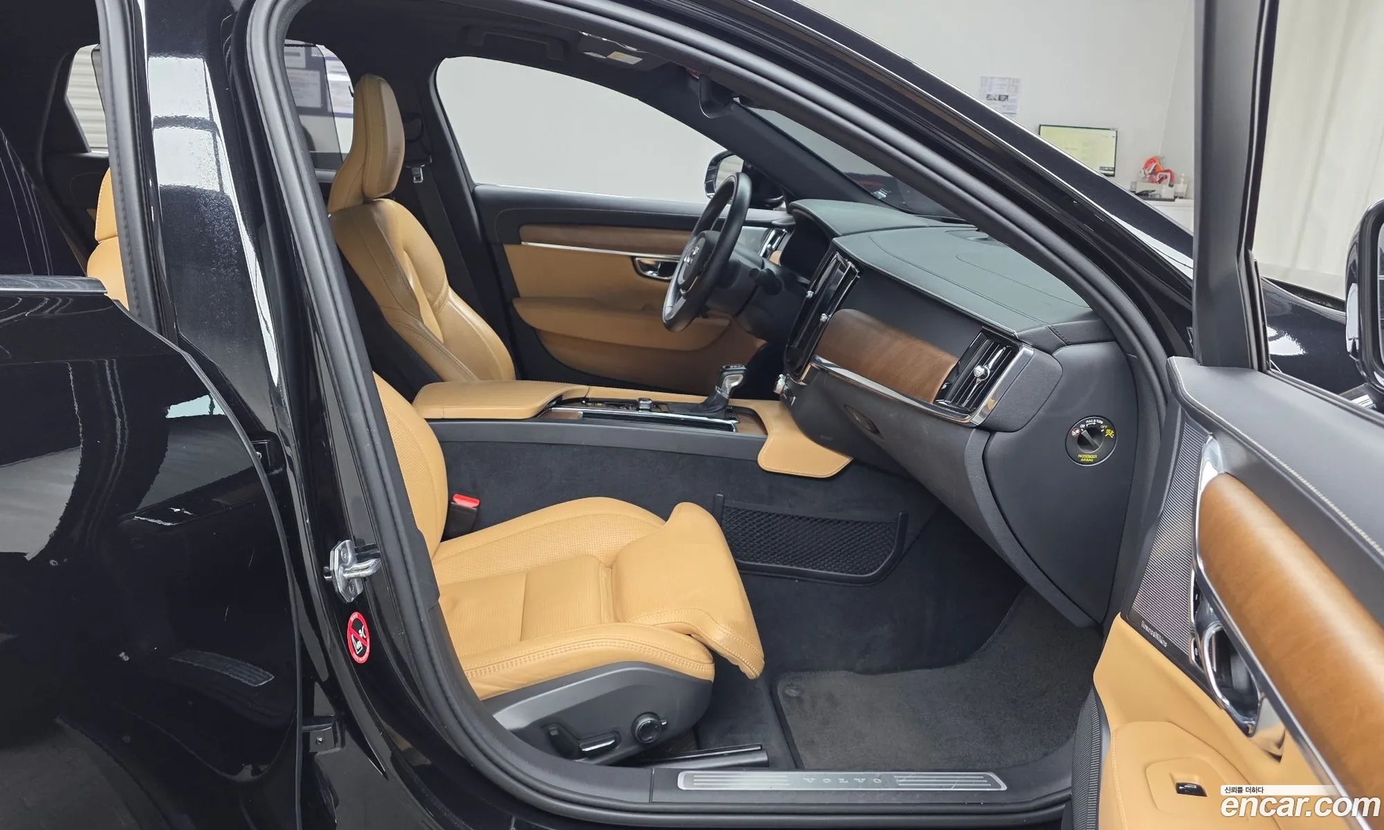 Volvo S90 2019 — 20