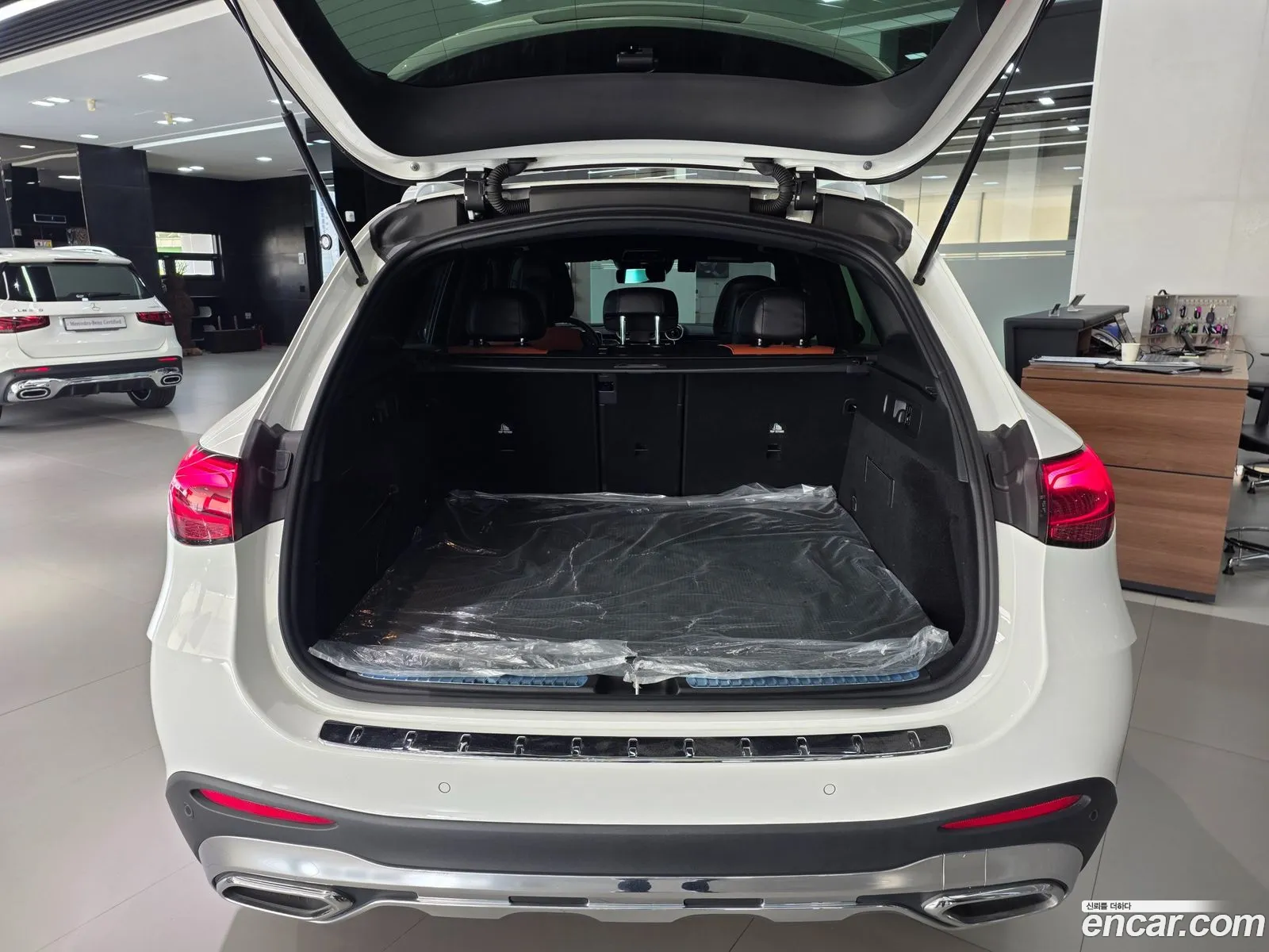 Mercedes-Benz GLC-Class X254 2023 — 3