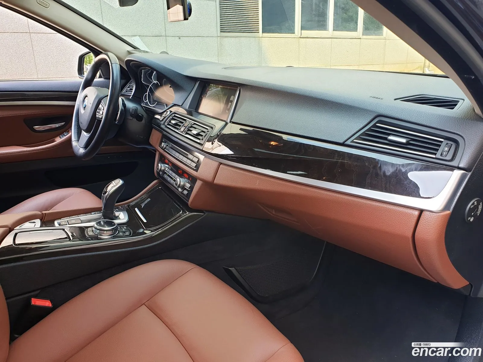 BMW 5 Series 2014 — 12