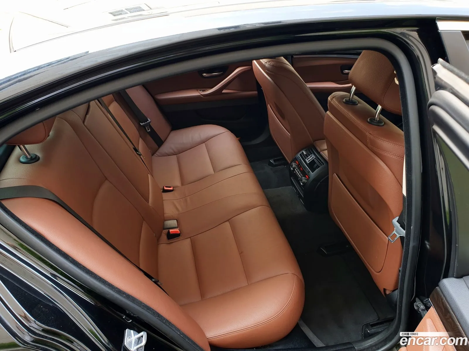 BMW 5 Series 2014 — 11