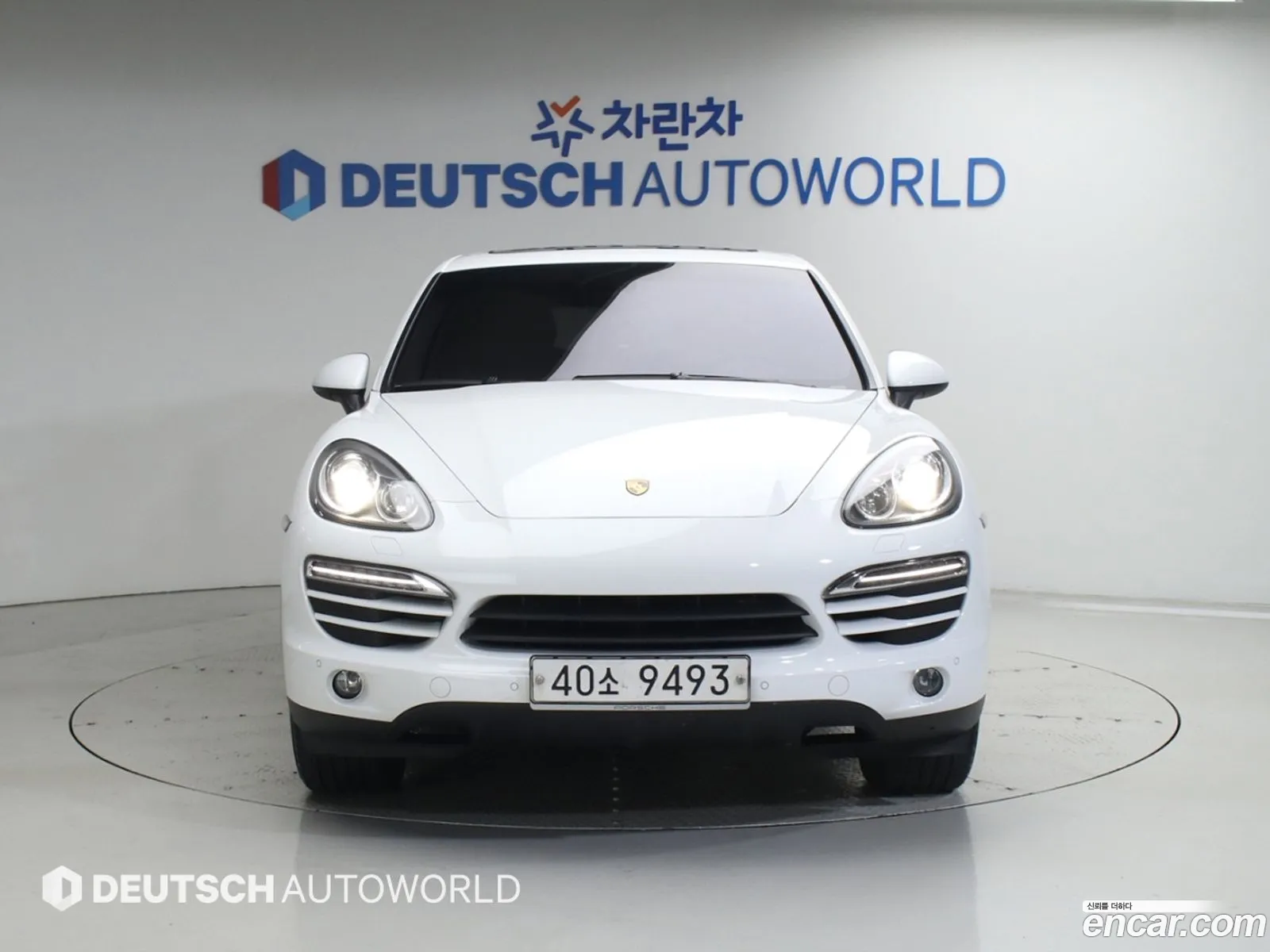 Porsche Cayenne 2012 — 13