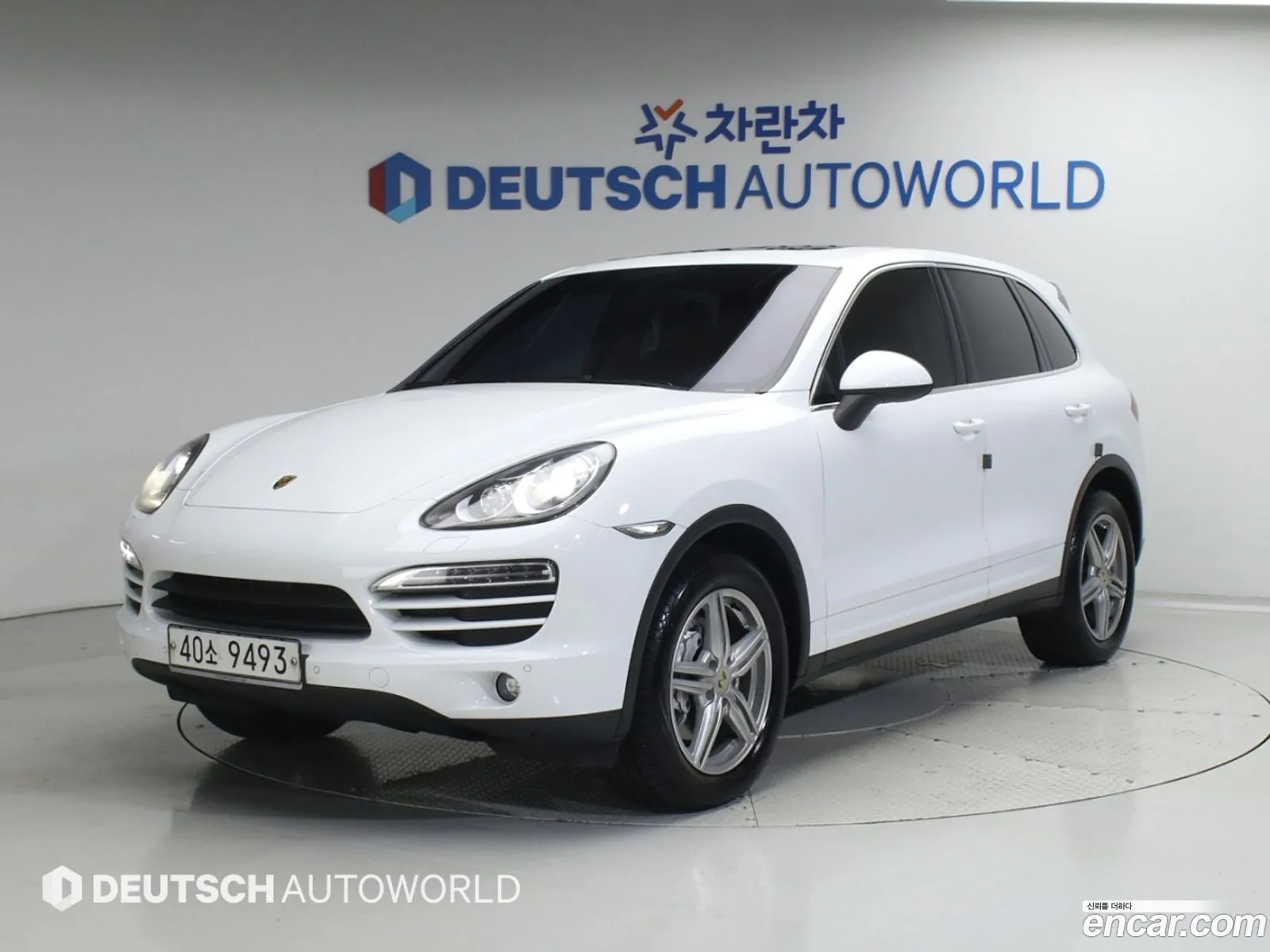 Porsche Cayenne 2012 — 16