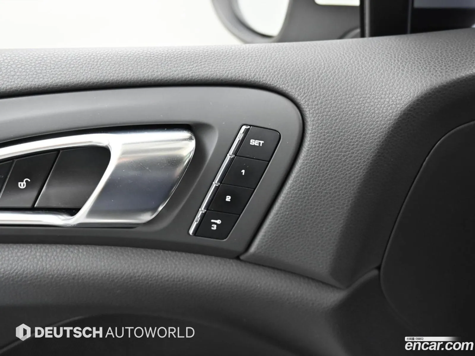 Porsche Cayenne 2012 — 12