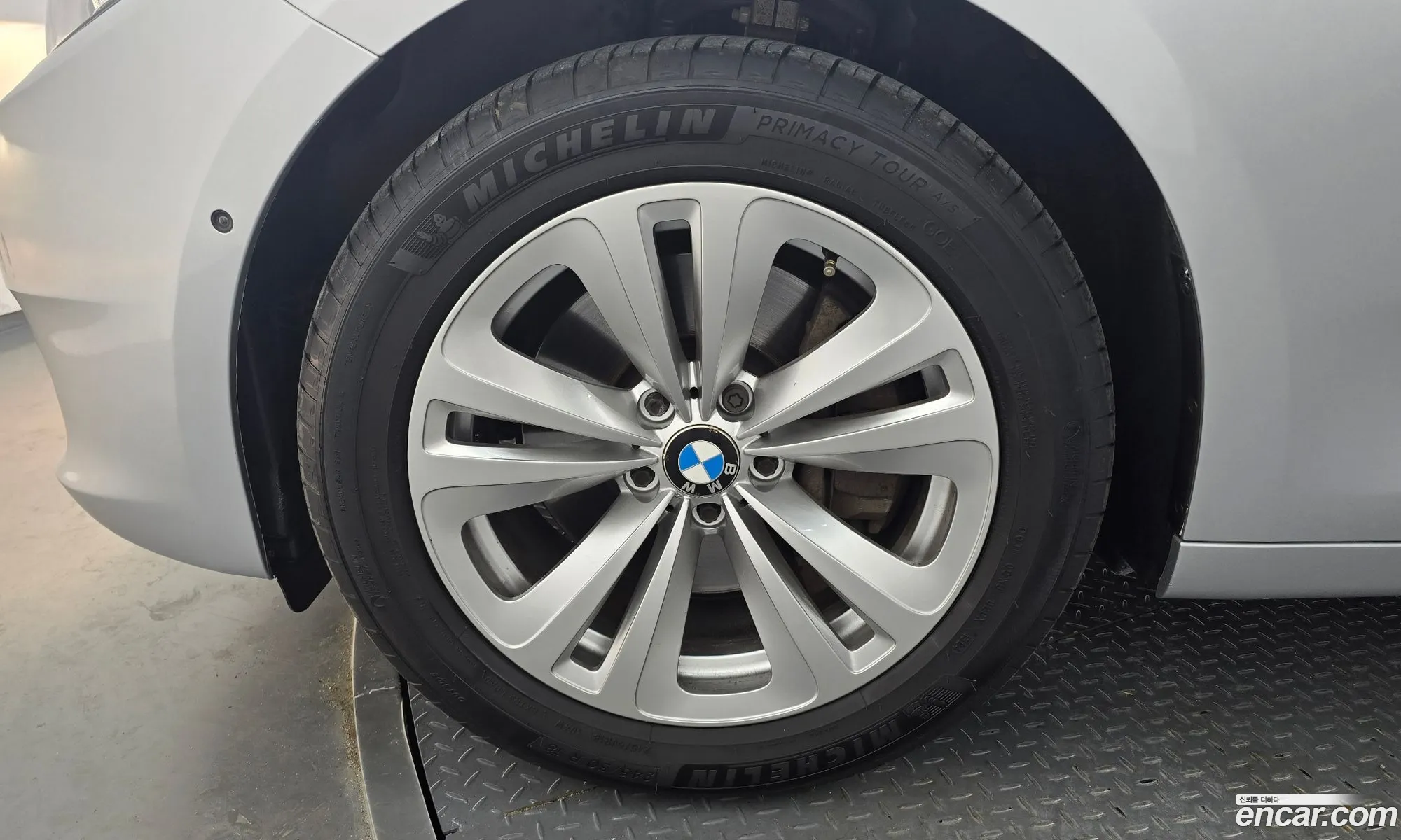 BMW 5 Series GT 2010 WBASN2104AC534734 — 14