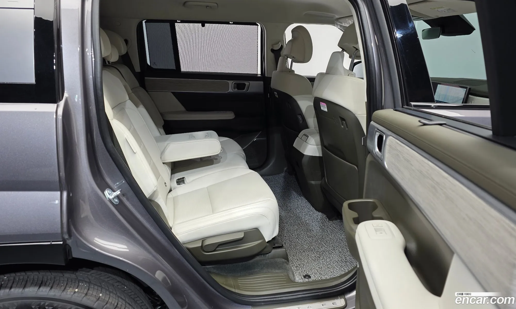 Hyundai Santa Fe 2023 — 12
