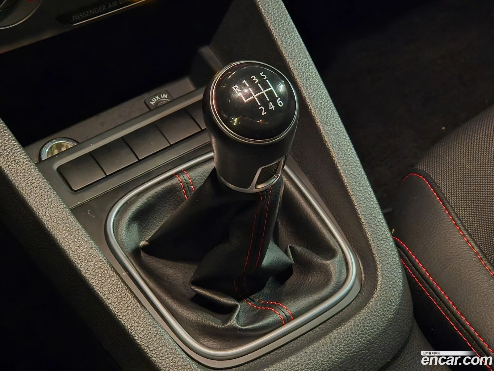 Volkswagen Jetta 2012 — 10