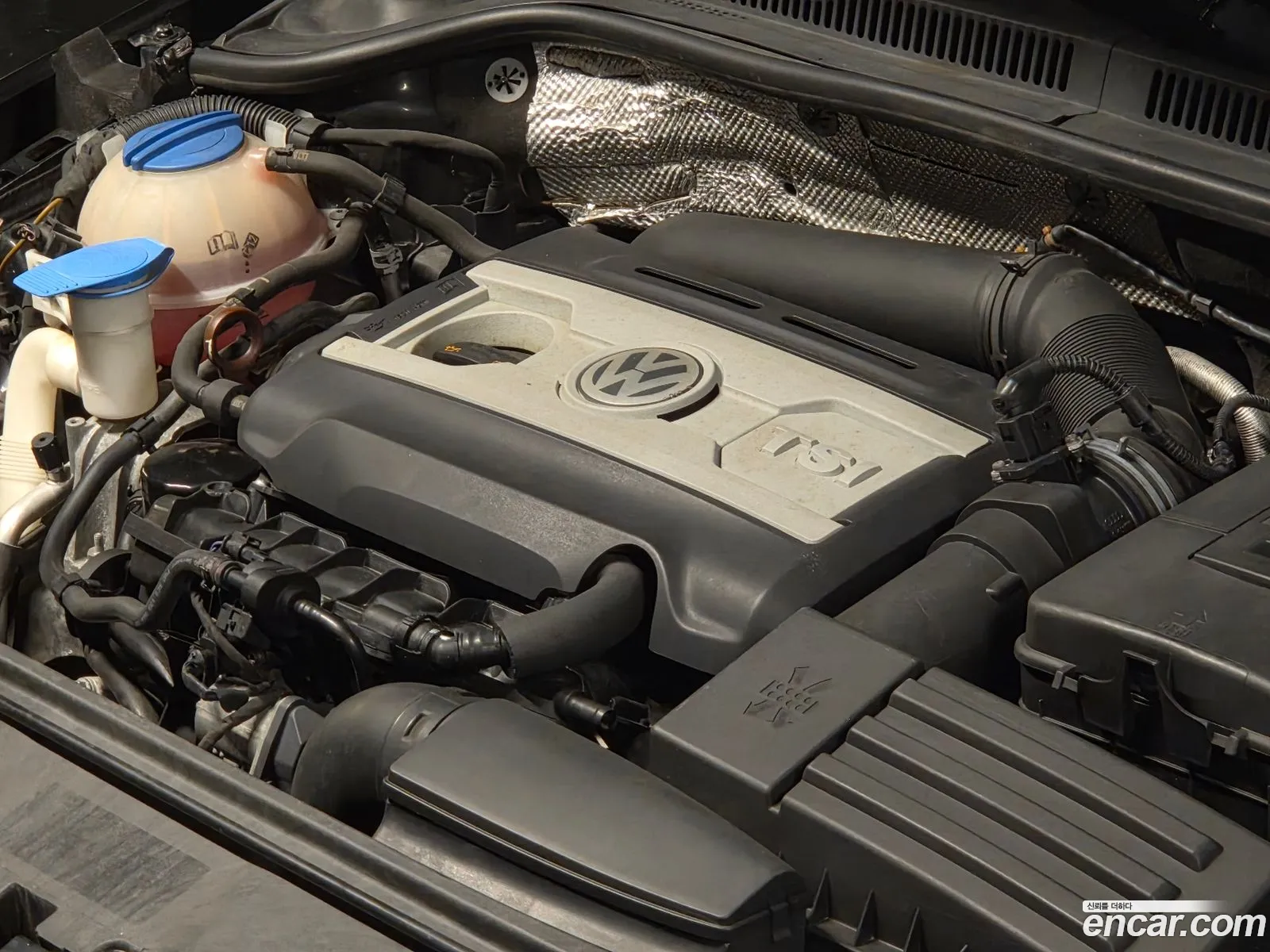Volkswagen Jetta 2012 — 17
