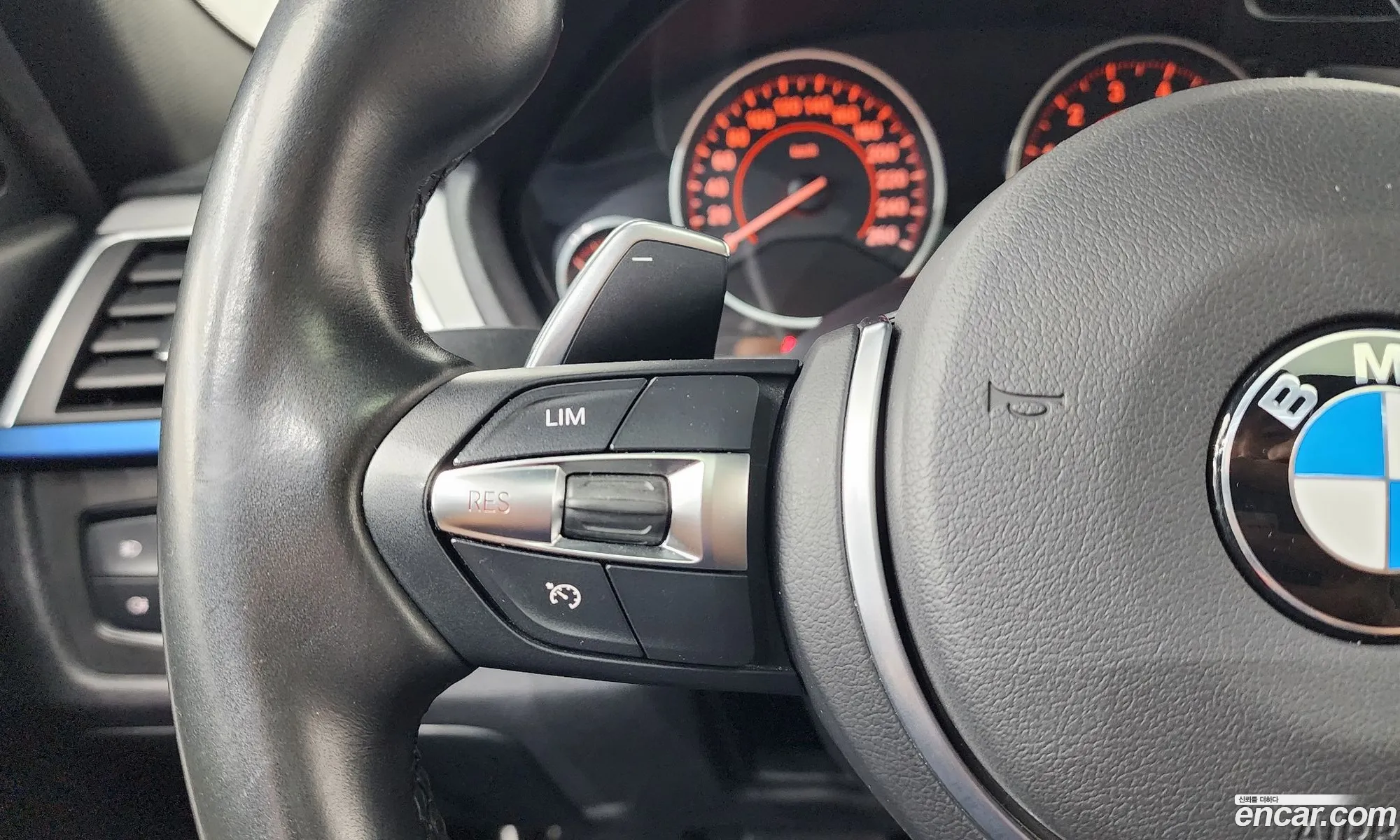 BMW 3 Series 2016 WBA8A9109GK822827 — 7