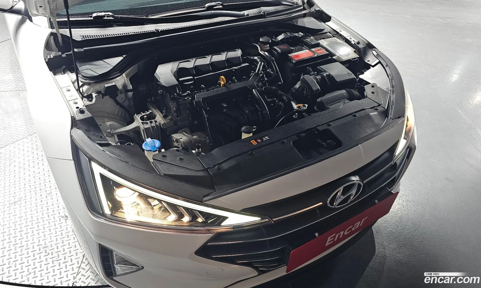 Hyundai Elantra AD 2019 — 2