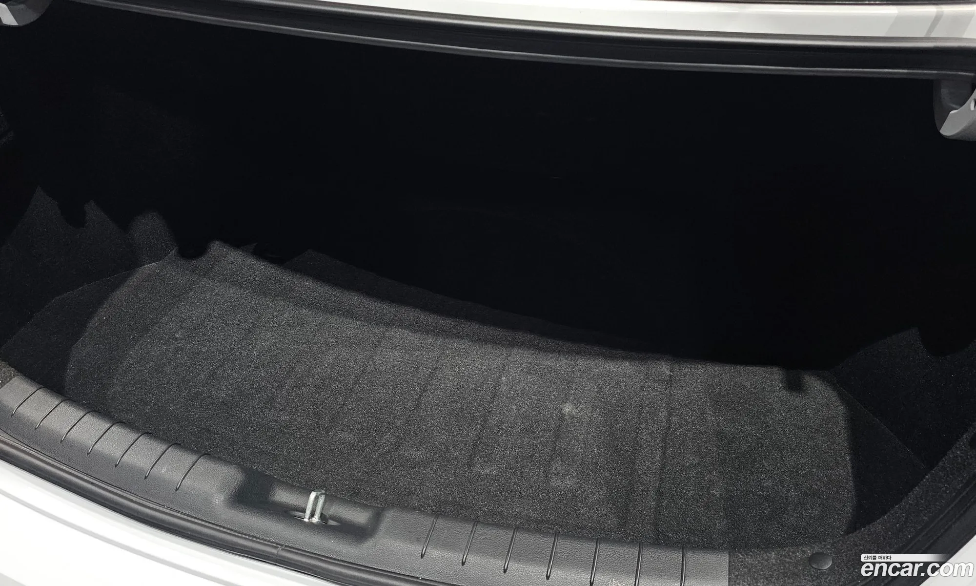Hyundai Elantra AD 2019 — 16