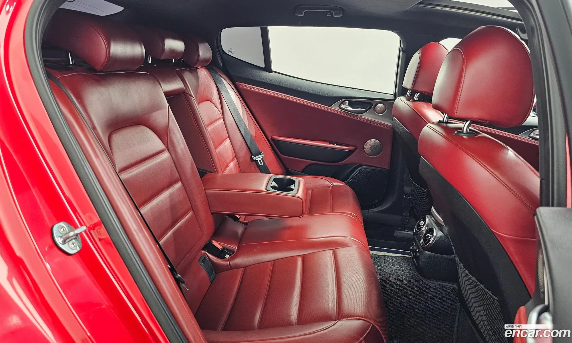Kia Stinger 2020 — 10