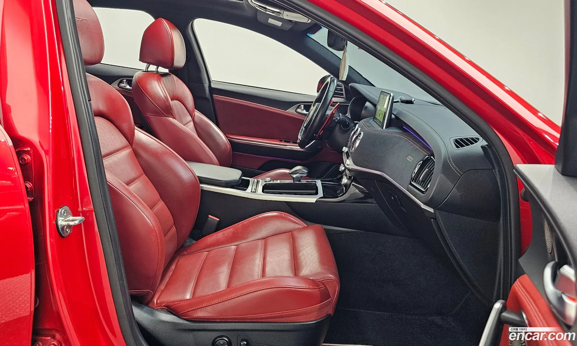 Kia Stinger 2020 — 12