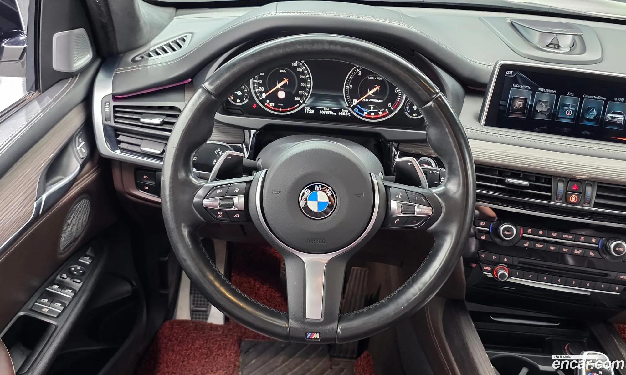 BMW X5 2017 — 19