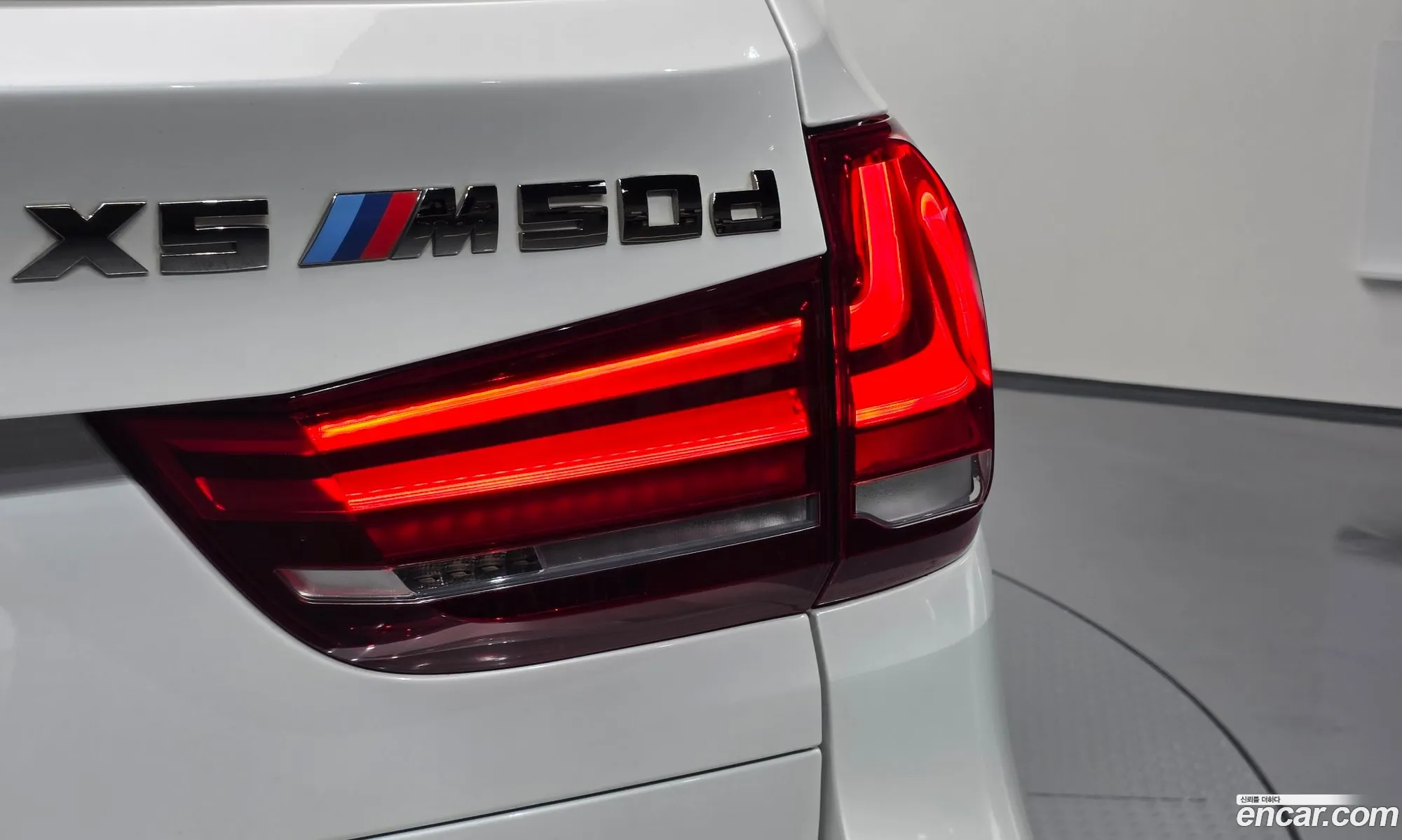 BMW X5 2017 — 2