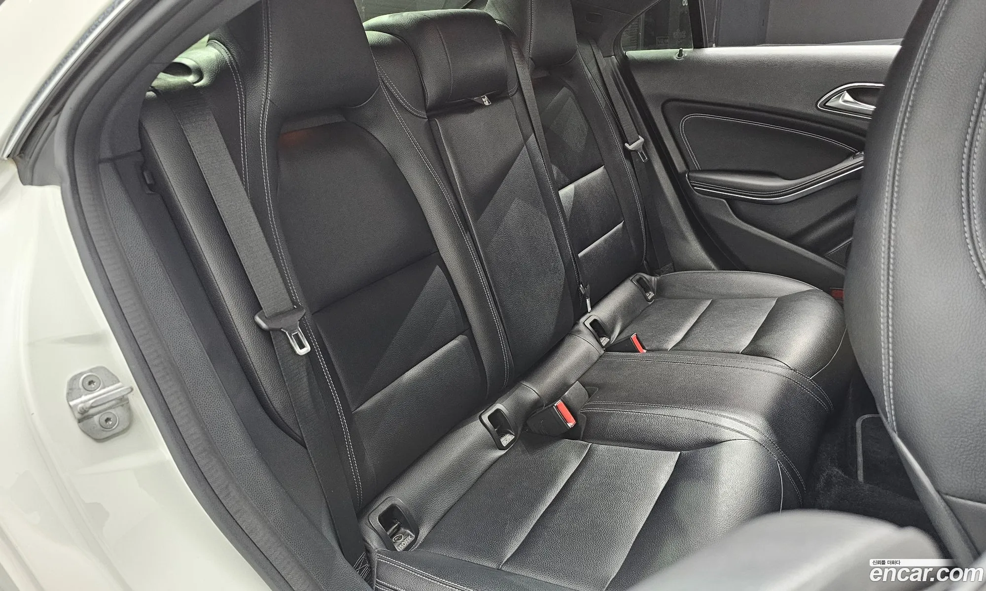 Mercedes-Benz CLA-Class C117 2016 — 17